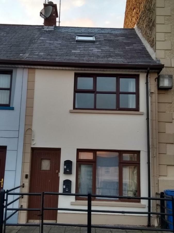 The Square Guest Apartment Stewartstown Exterior foto